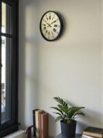 36 Cm Siyah Retro Tasarım Duvar Saati - Görsel 3