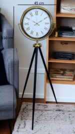 Gold Göz Alıcı Tripod Ayaklı Duvar Saati - Görsel 5