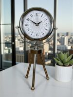 Krom Motif Tasarım Üç Ayaklı Metal Masa Saati