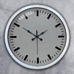 40 cm Beyaz Metal Sade Duvar Saati