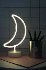 BUFFER® Dekoratif Pilli Ay Tasarımlı 3D Neon Led Masa Ve Gece Lambası - Görsel 8
