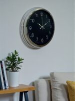 Dekoratif Ve Şık 40 Cm Krom Metal Duvar Saati - Görsel 2