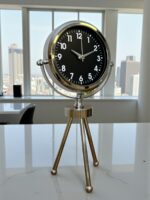 Silver Classic Tasarım Üç Ayaklı Metal Masa Saati - Görsel 2