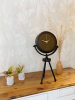 Siyah Metal Mini Tripod Spor Masa Saati 45×26 cm - Görsel 2
