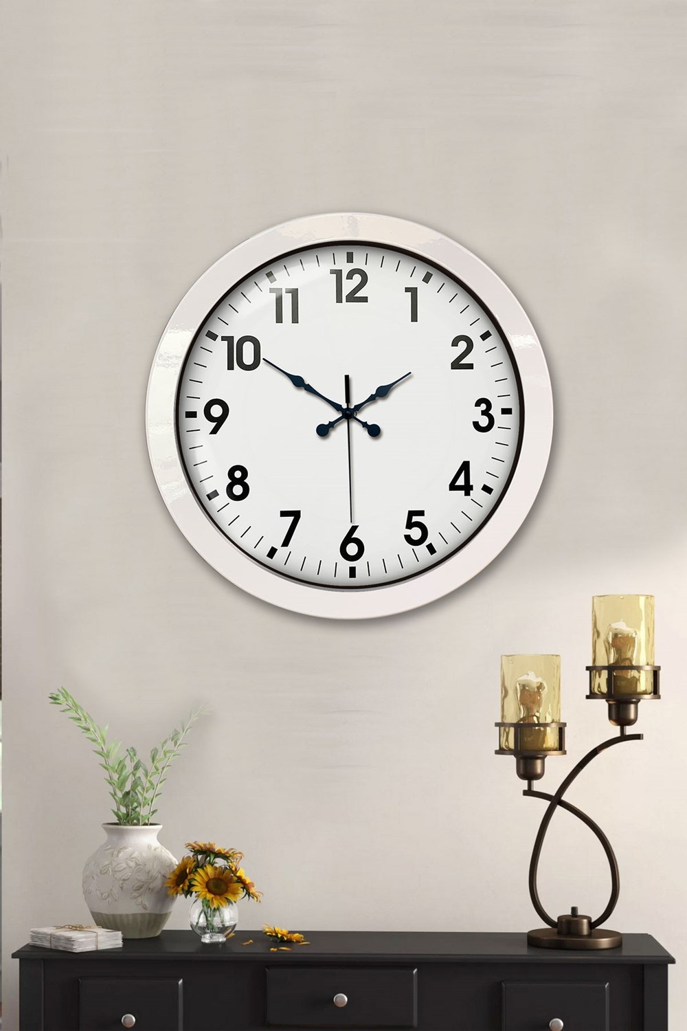 36 cm Beyaz Metal Standart Duvar Saati 36 cm Beyaz Metal Standart Duvar Saati