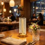 BUFFER® Dalgalı Silindirik Kristal Çizgili Model LED Masa Lambası – Gold Tabanlı