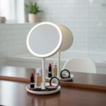 BUFFER® LED Işıklı Yuvarlak Makyaj Aynası – Dokunmatik Ayarlanabilir Işık Tonlu, 360° Döner Masaüstü Profesyonel Makyaj ve Cilt Bakım Aynası - Görsel 3