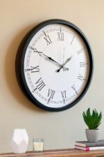 Modern 52 Cm Black & White Roma Rakamlı Metal Duvar Saati - Görsel 3