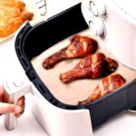 50 Adet Air Fryer Pişirme Kağıdı Tek Kullanımlık Yağ Su Geçirmez Yapışmaz Deliksiz Düz Kare Model - Görsel 4