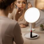 BUFFER® LED Işıklı Yuvarlak Makyaj Aynası – Dokunmatik Ayarlanabilir Işık Tonlu, 360° Döner Masaüstü Profesyonel Makyaj ve Cilt Bakım Aynası - Görsel 5
