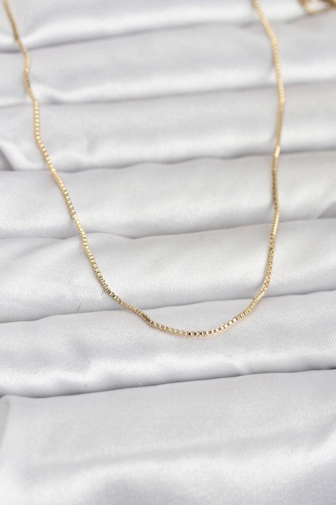 Mey İthalat® CM 14K Gold Renk İnce Kare Zincirli Model 60 cm Kadın Kolye
