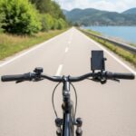 Evrensel Motosiklet Telefon Tutucu – Kaymaz, Kilitlenebilir Güvenli Tutuşlu, 360° Ayarlanabilir Gidon Bağlantılı Akıllı Telefon Aparatı - Görsel 5