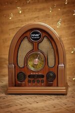 BUFFER® Orta Boy Kubbe Model Retro Ahşap Tasarım Bluetooth Hoparlörlü Radyo – FM/AM Destekli, Şarjlı ve Taşınabilir Radyo NS-7061 - Görsel 7