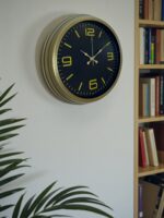 40 Cm Metal Eskitme Vintage Duvar Saati - Görsel 3