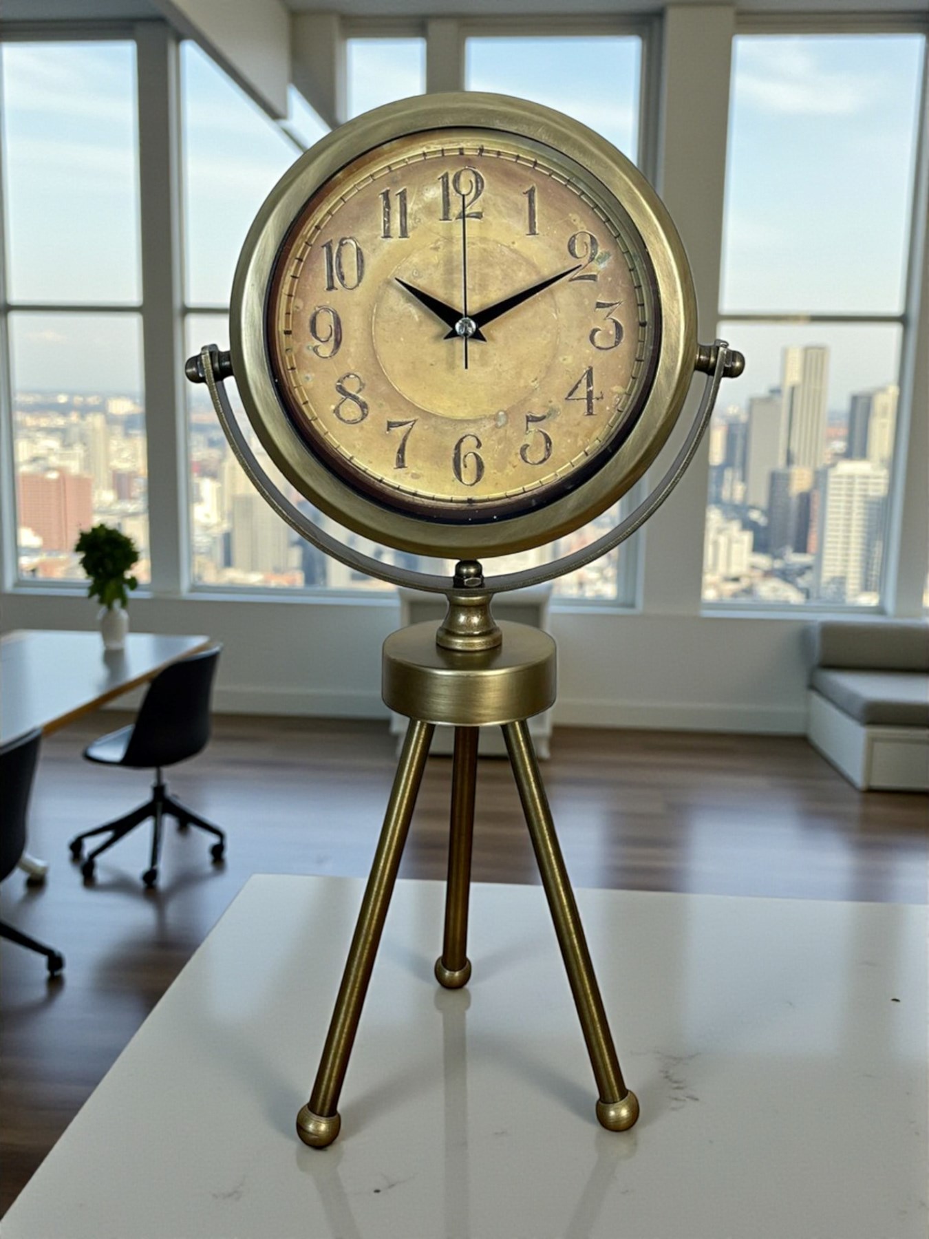 Eskitme Vintage Üç Ayaklı Masa Saati Eskitme Vintage Üç Ayaklı Masa Saati