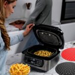 BUFFER® Siyah Isıya Dayanıklı Yıkanılabilir Silikon Fırın Ve Airfryer Yuvarlak Model Pişirme Matı 23 Cm - Görsel 5